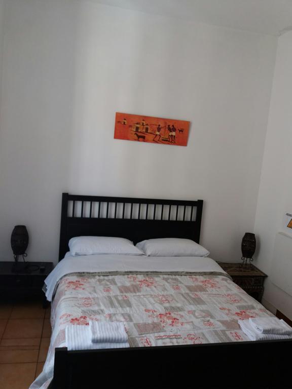 Meltin' Rome Guest House Exterior foto
