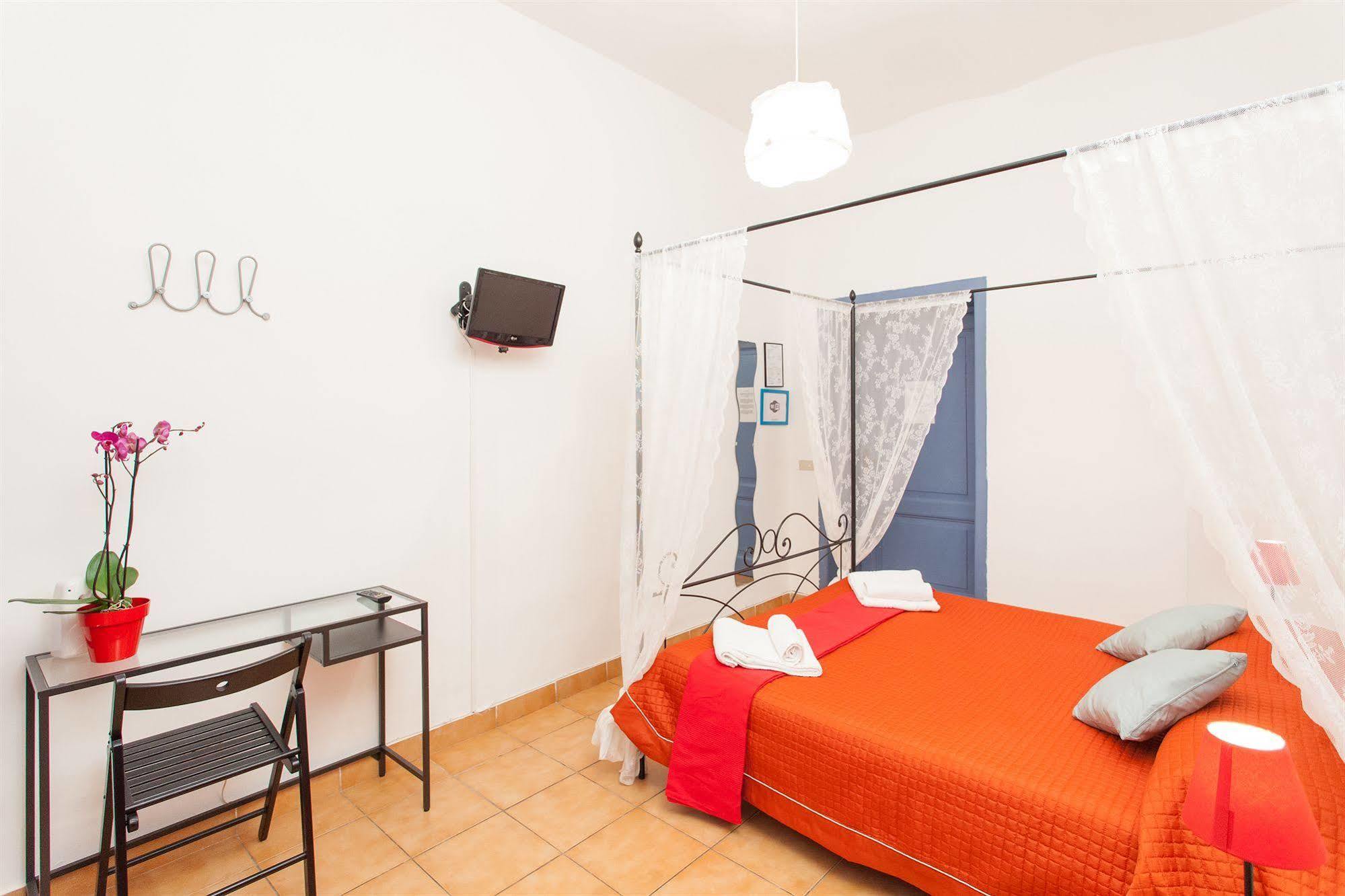 Meltin' Rome Guest House Exterior foto